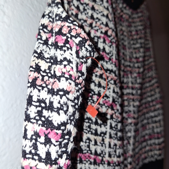 St. John Dress - Picture 5 of 7